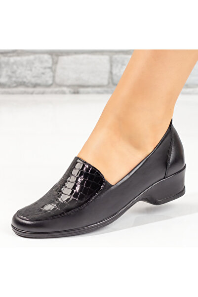 Modlet.ro Γυναικεία μαύρα παπούτσια με τακούνι από δέρμα MOD10401