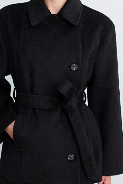 BE BLUE Black Medium Size Overcoat