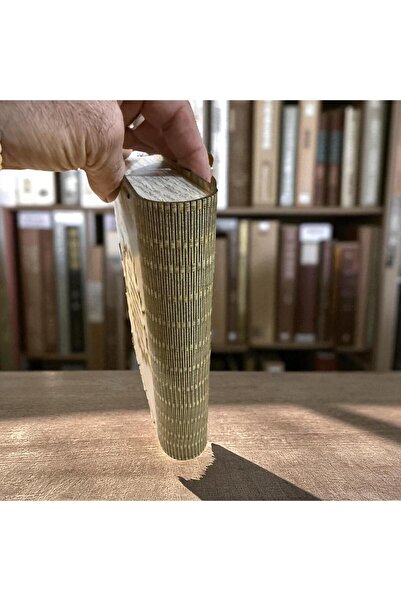 golden team Elegant wooden box for storing the Holy Quran - Islamic design