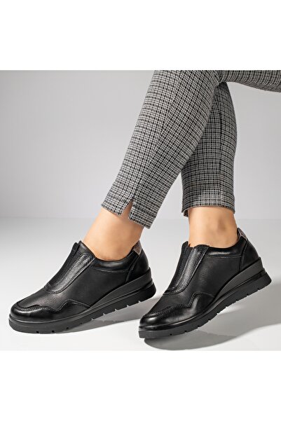 Modlet.ro Pantofi sport negri cu platformă pentru femei MOD11941