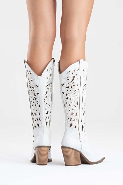 Zeynep Sıradağlı Γυναικείες μπότες Western από γνήσιο δέρμα Harlina σε λευκό χρώμα