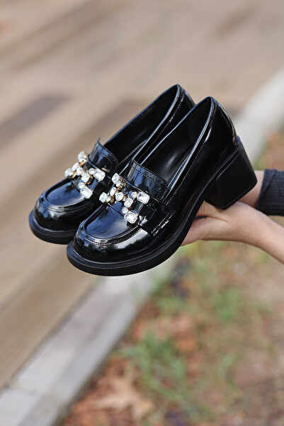 kajal ayakkabı RC 3210 Обувки с висок ток, украсени с камъни