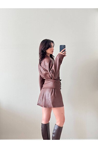 LOCH BUTİK Women's Brown Long Sleeve Buttoned Ornamental Pocket Leather Jacket Suit