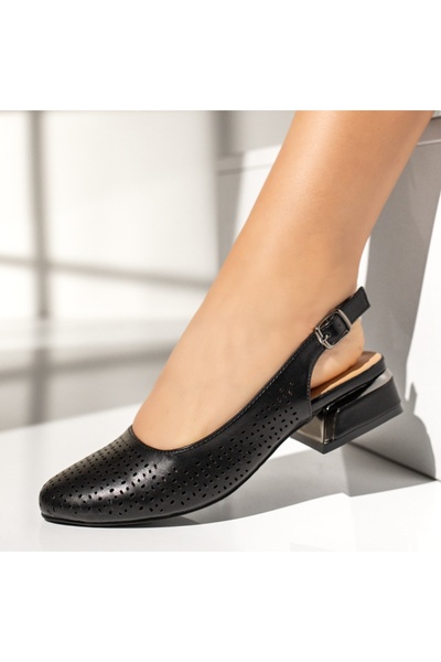 Modlet.ro Women's black perforated low heel shoes MOD13668