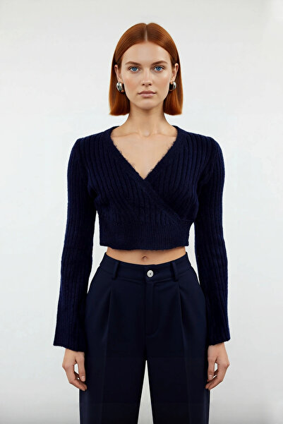 PayBuy Pulover din tricot cu dungi antracit pentru femei, cu croială crop, combinații elegante și confortabile, speciale pentru zilele de iarnă