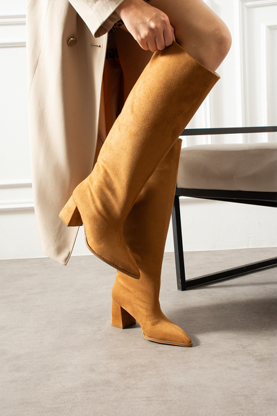 wolk shoes Γυναικείες μπότες με τακούνι Bria SUEDE με μυτερή μύτη