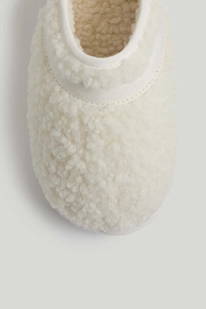 MOTHERCARE White Fleece Slippers