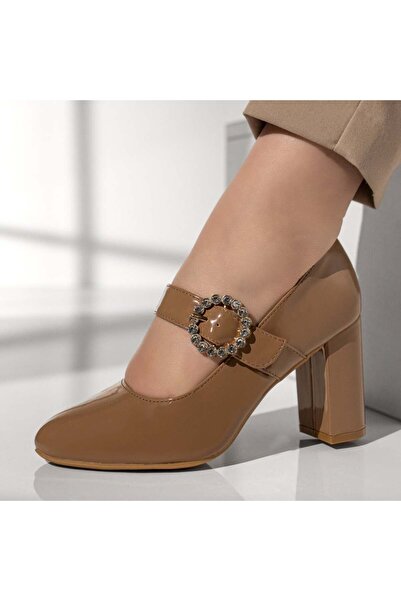 BMoD Pantofi de damă kaki lucioși cu toc și baretă MOD10596