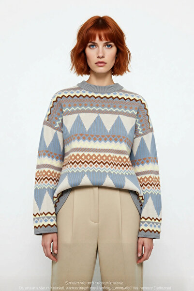 PayBuy Women's Oversized Ethnic Patterned Crew Neck Low Sleeve Knitwear Sweater Is a Stylish and Comfortable Choice for Winter