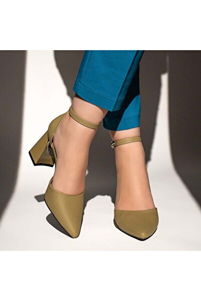 BMoD Pantofi de damă verzi mat cu toc gros și baretă MOD13101