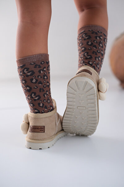 Mumenim Minto Kız Çocuk ve Bebek Bej Bot - Süet Ortopedik Kaymaz Taban Kışlık Kar Botu Kürklü Çiçek Figürlü