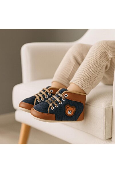 BYS BABY FASHION Erkek Bebek Tüylü Kaymaz Taban Patik 0-6 Ay (18 numara) 6-12 Ay (19 Numara) Ev Botu / Panduf
