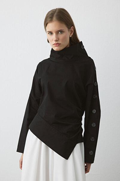 Hooopstore Button Detailed Asymmetrical Black Blouse