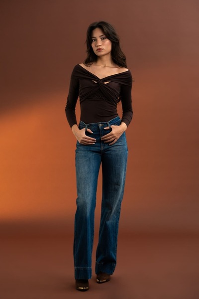 roibyardaözmen Madonna Yaka,Çapraz Detaylı Bodysuit