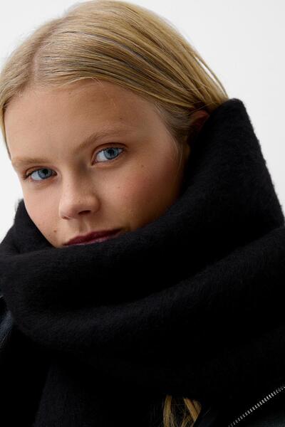 Bershka Solid-coloured scarf