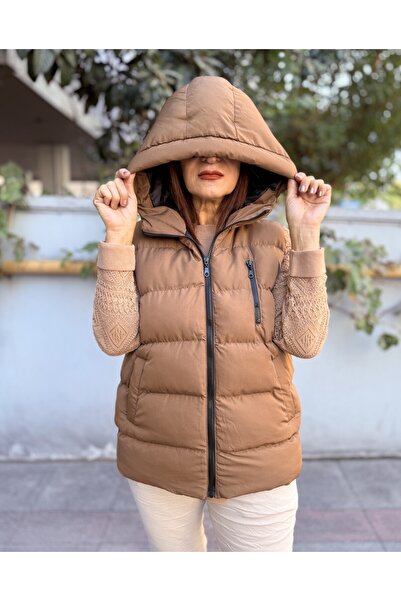 DenizEge Hooded Puffer Vest Brown