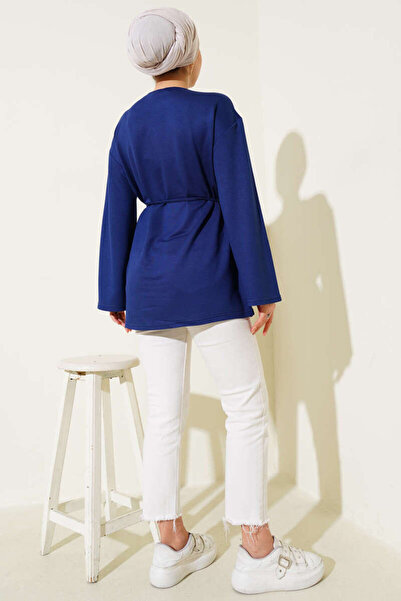 Smy moda Spanish Sleeve Lace-Up Tunic Crew Neck