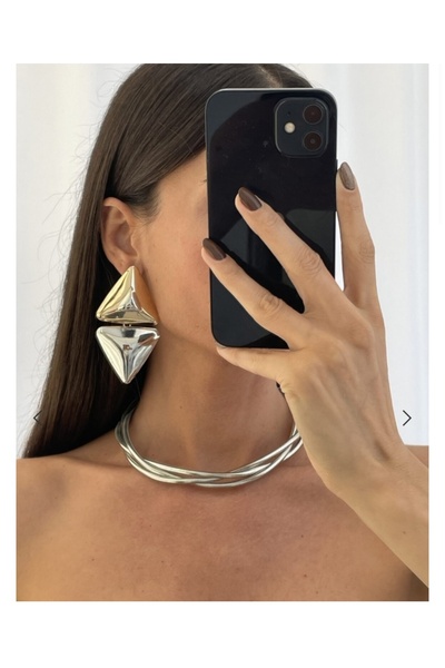 Dionme Zra Brand Two-Color Triangle Earrings