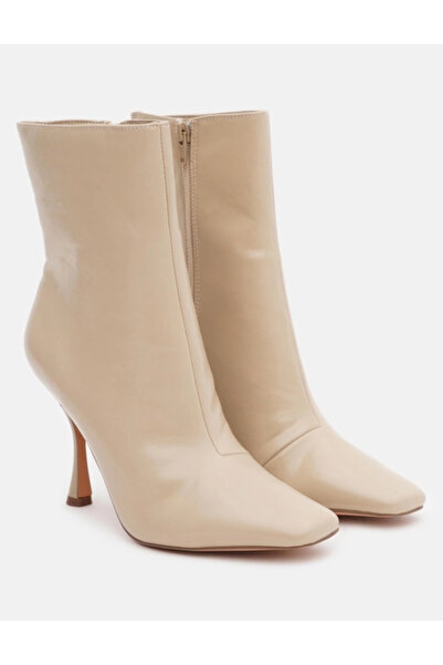 Reserved RESERVED ankle boots, cream