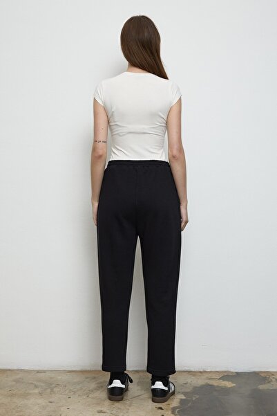 QANU Vera Tracksuit Set Black