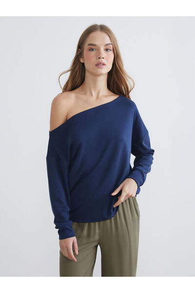 LC Waikiki Sparkling Choices from Shining Store |   Kayak Neckline Women's Sweatshirt