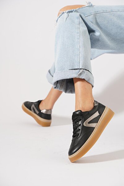 Moda Pie Γυναικεία αθλητικά παπούτσια από γνήσιο δέρμα Pisera Yan Embroidered...