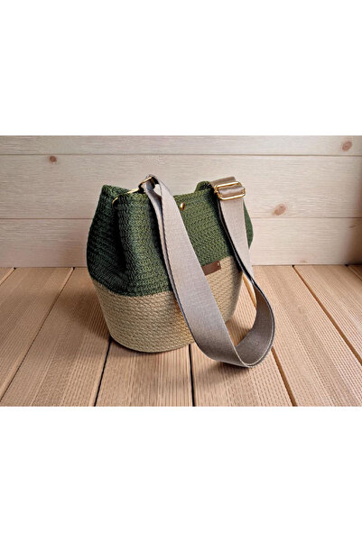 Butik Khaki Green Straw Adjustable Handle Crossbody Bag