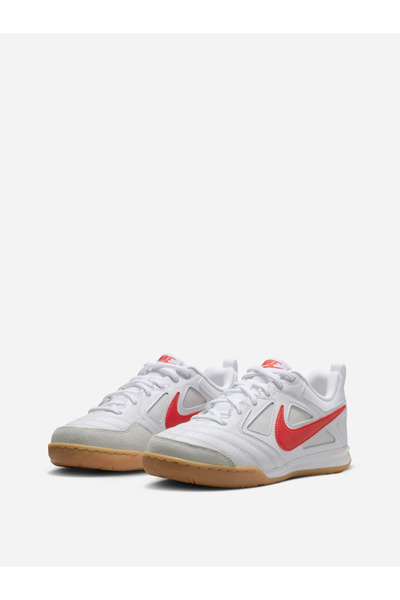 Nike أحذية جاتو