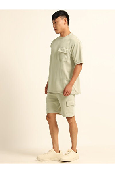 Bushirt By Styli Men Drop-Shoulder Oversized T-Shirt and Shorts Set
