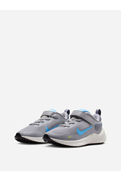 Nike Revolution 7 Shoes