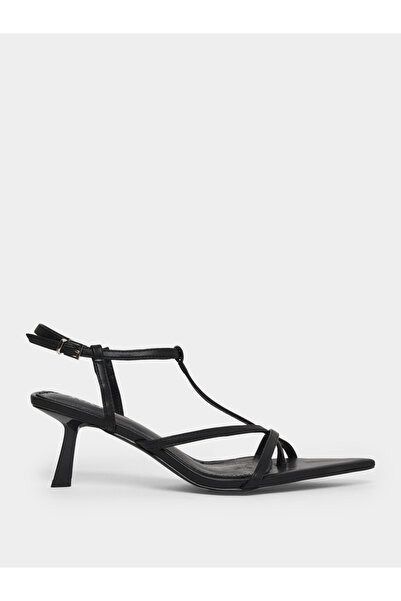 Raid By Styli Layne Pointed Toe T-Bar Strap Sandals