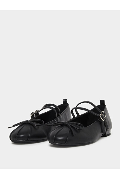 Raid By Styli Idol Bow Detail Mary Jane Ballet Flats