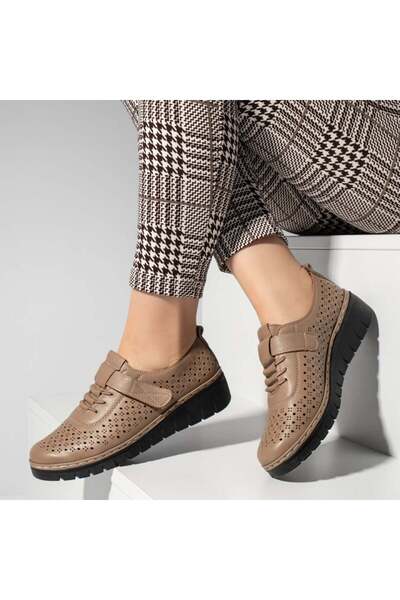 BMoD Pantofi casual maro pentru femei, cu închidere cu velcro MOD13353