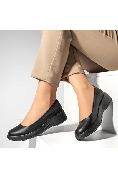 Modlet.ro Pantofi sport negri cu platformă pentru femei MOD13012