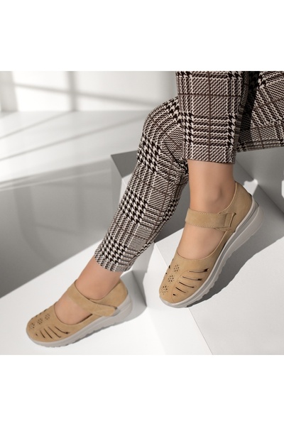 Modlet.ro Дамски ежедневни обувки с велкро закопчаване в цвят каки MOD13308