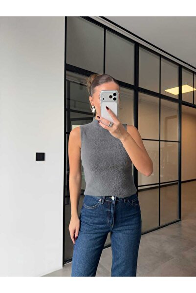 BB Bensu Buyruk ΜΠΛΟΥΖΑ ΤΡΙΚΟΤΟΥΡΙΑΣ ΜΕ ΜΙΑ ΜΙΑΡΗ ΥΦΗ ΜΕ ΜΙΑ ΜΙΑΡΗ ΧΡΩΜΑΤΙΚΗ ...