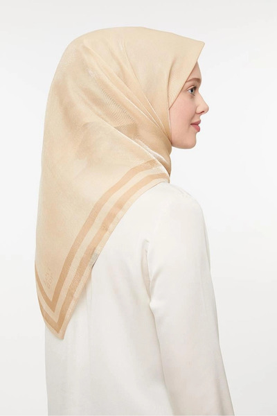 Levidor وشاح كهرمان - ذهبي