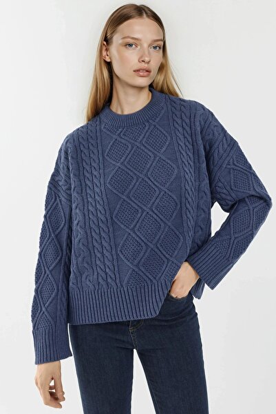 Hiccup Crew Neck Knit Sweater with Hair Braid Detail