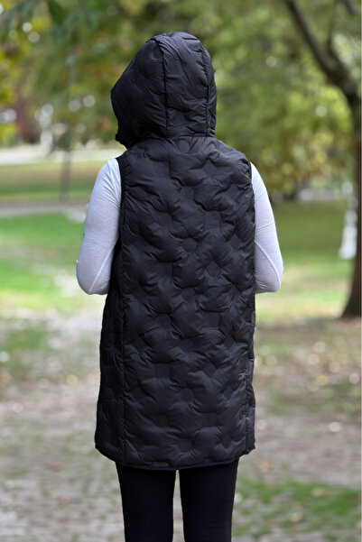 Nevin Kaya Moda Черно стегано яке