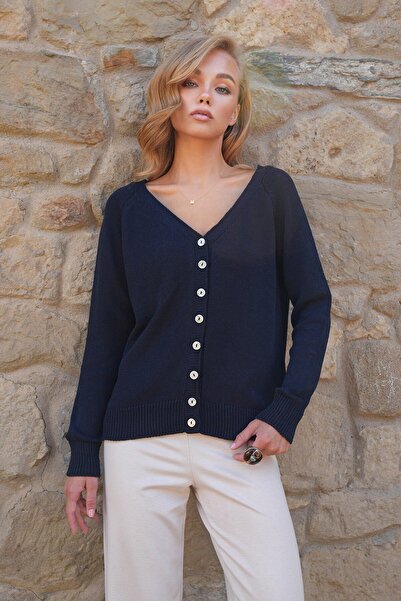 VAGGON Front Back V Neck Button Detailed Knitwear Blouse
