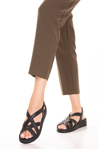 Gondol Genuine Leather Comfortable Daily Sandals Asy.712 Black