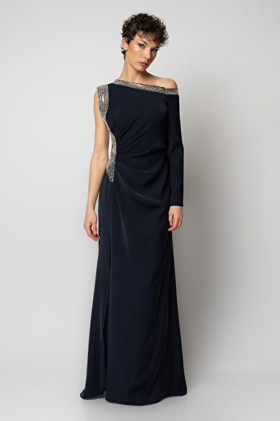 RENGIN Yakası ve tek yanı taşlı tek kollu abiye elbise