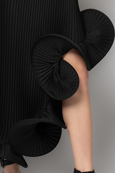 RENGIN Etek ucu volanlı komple piliseli krep abiye elbise