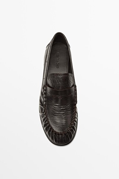 Massimo Dutti Kabartmalı deri makosen