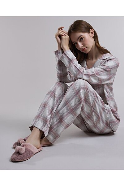 R&B Off White Women's Plaid Lapel Collar Pyjama Set