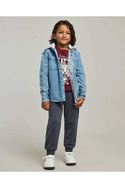 R&B Washed Denim Shirt with Classic Collar and Long Sleeves