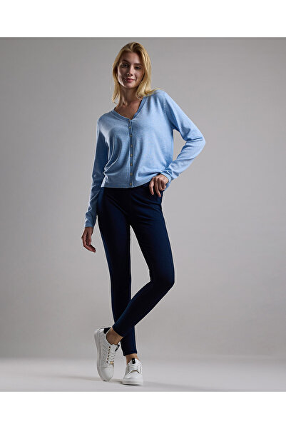 R&B White Women's Quilted Low Top Sneakers