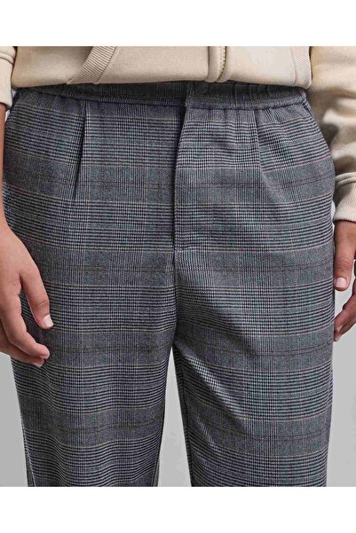 R&B Plaid Pants with Button Closure