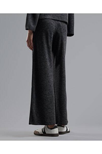 R&B Textured Wide Leg Pants with Elastic Waist