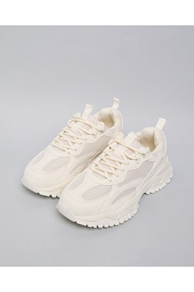 R&B White Women's Solid Chunky Sneakers